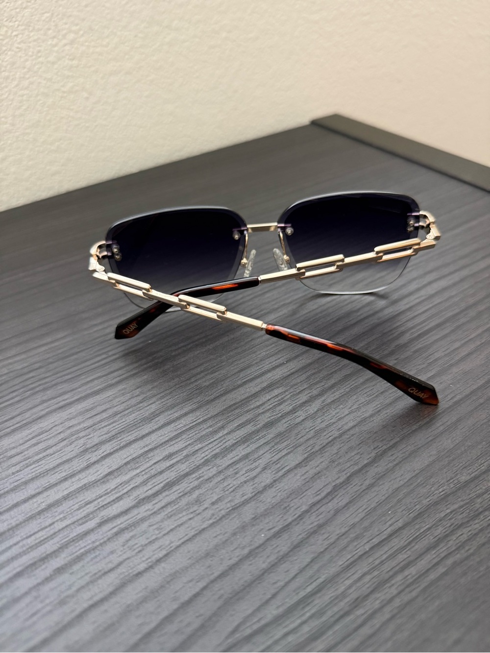 Quay Rimless Gradient Lens Sunglasses in Black and Gold - Picture 3 of 6